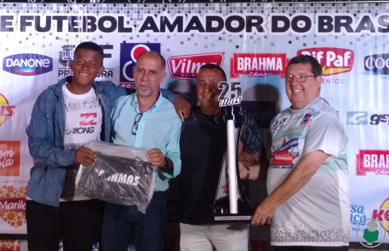 Leia mais sobre o artigo Panathlon Club JF é destaque na entrega da Taça Disciplina da Copa Prefeitura Bahamas de Futebol Amador