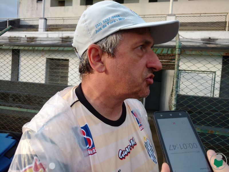 Leia mais sobre o artigo Tupi: Barroso mostra confiança com opções no elenco e sistema de jogo