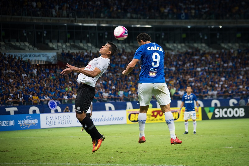 Leia mais sobre o artigo Barroso vê derrota natural, diz que planejamento é vaga na semifinal e espera Uberlândia fechado em JF