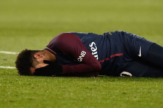Leia mais sobre o artigo E agora, Tite? Neymar precisa de cirurgia e pode ficar fora por dois meses