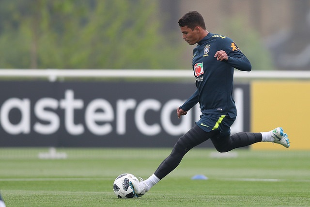 Leia mais sobre o artigo Thiago Silva: “Me sinto culpado como todos que estavam em campo no 7 a 1”
