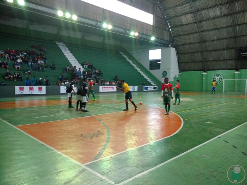 Leia mais sobre o artigo Copa Prefeitura Bahamas de Futsal define últimos campeões de 2018