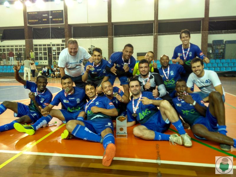Leia mais sobre o artigo É campeã! Rezato fatura título do futsal nos Jogos SESI 2018
