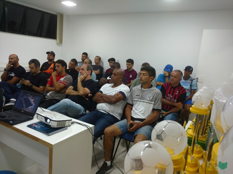 Leia mais sobre o artigo Copa Zico Verão reúne mais de 50 equipes de base em Juiz de Fora