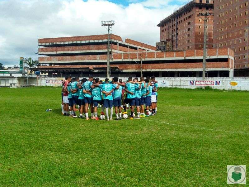 Leia mais sobre o artigo Depois da interdição do alojamento, Tupi sub-20 foca na estreia do Estadual