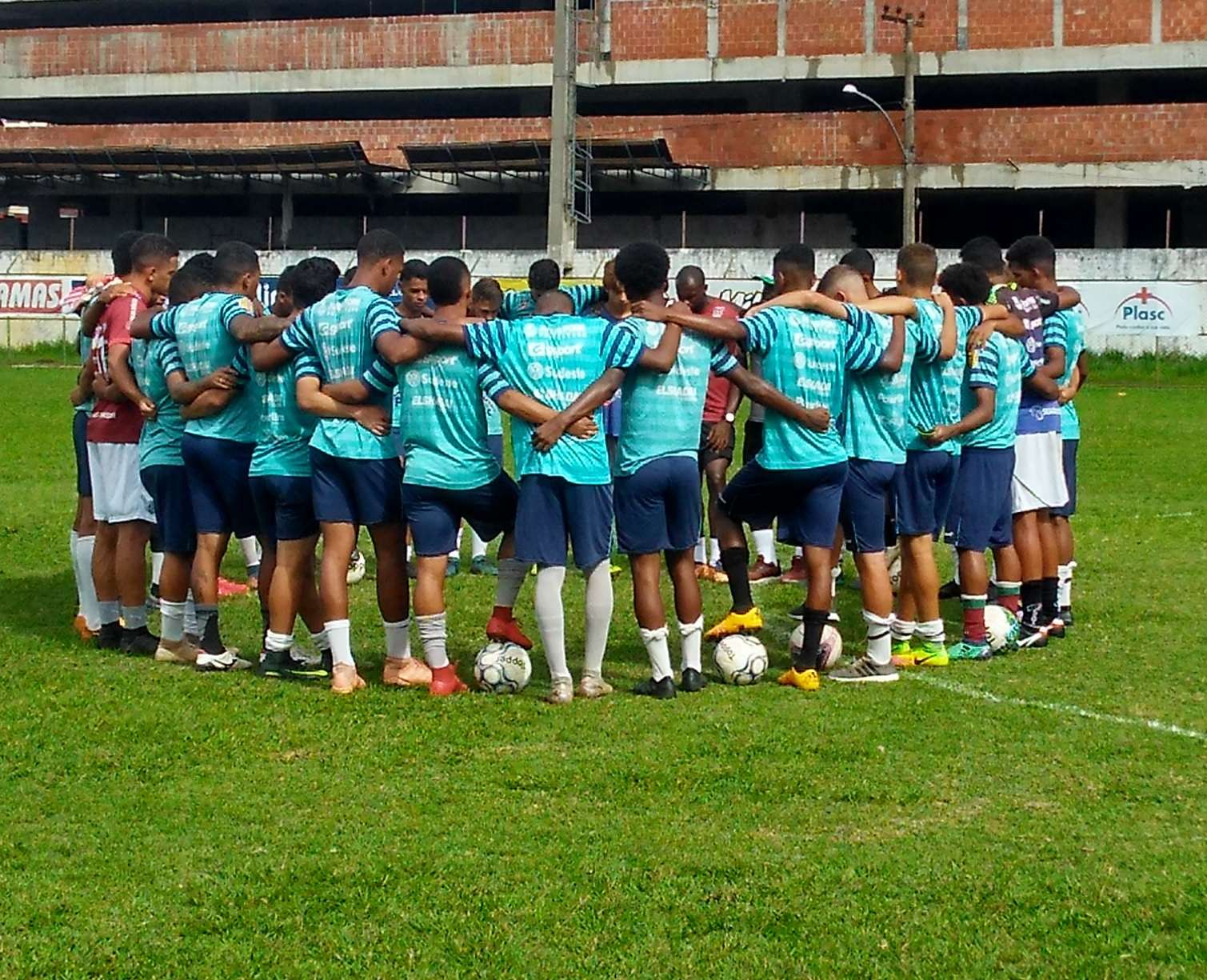 Leia mais sobre o artigo Mineiro sub-20! Galinho estreia diante do América em JF
