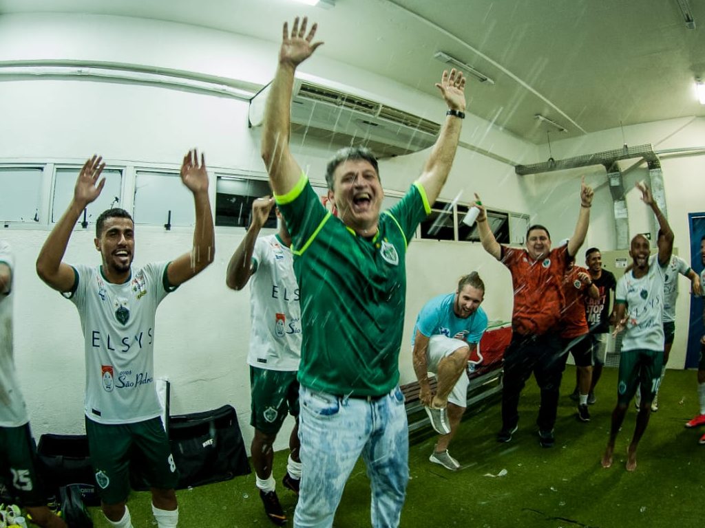 Leia mais sobre o artigo Fajardo sobe o Manaus!