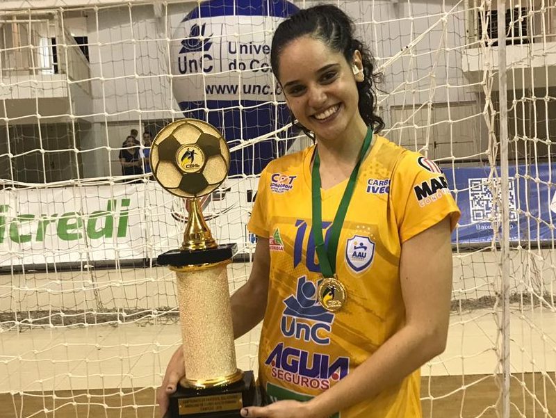 Leia mais sobre o artigo Mundial e Nacional: a temporada “cheia” de Barbarah