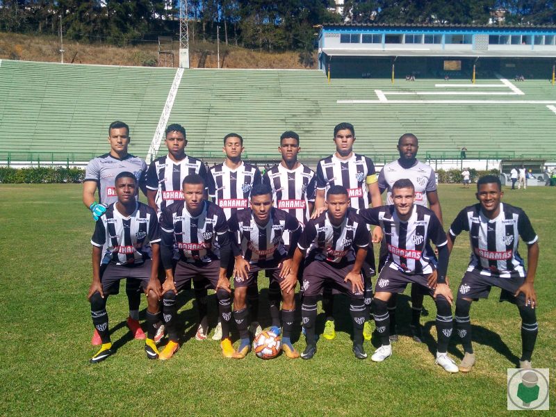 Leia mais sobre o artigo Galinho quer a ponta!