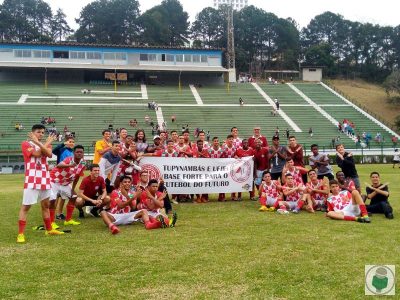 Leia mais sobre o artigo Baeta/UFJF faz seletiva do sub-11 ao sub-17