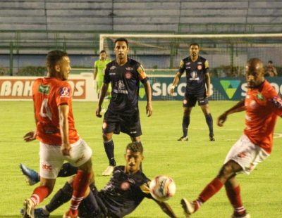 Leia mais sobre o artigo Renan falha, Ibson marca e Baeta estreia com derrota!