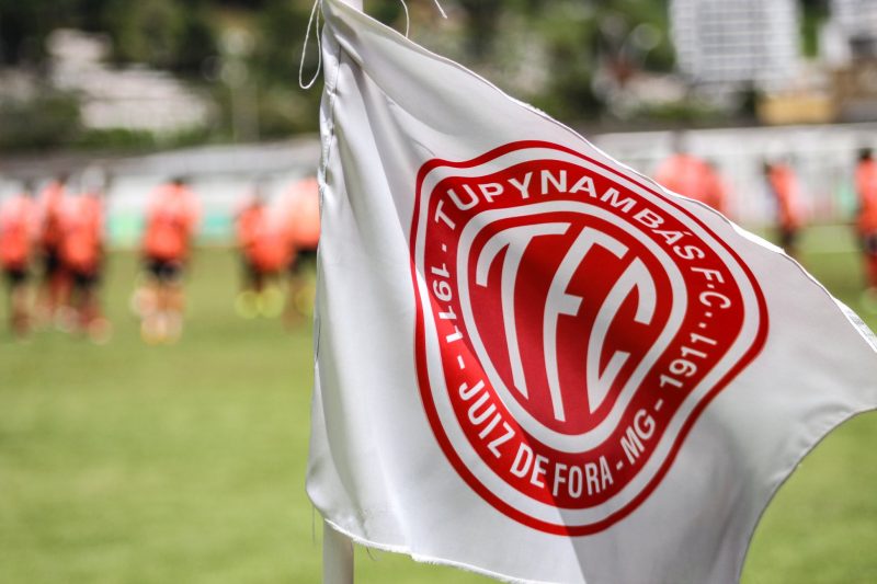 Leia mais sobre o artigo O Tupynambás foi parar no campo do adversário!