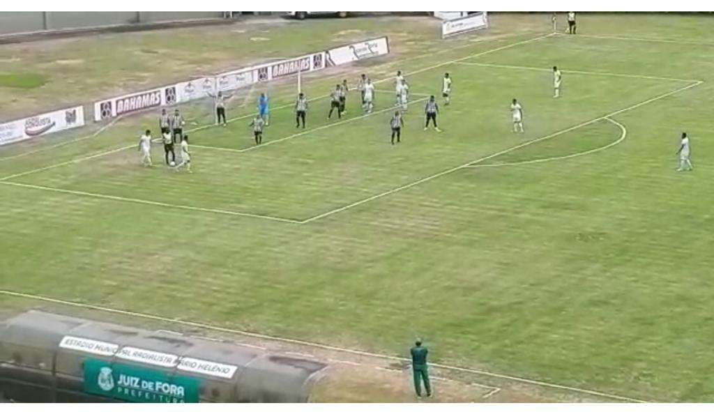 Leia mais sobre o artigo A falta não foi lá atrás? Toque tenta entender lance que gerou o gol do Mamoré