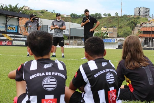 Leia mais sobre o artigo Loco, Hulk, Lisca, Ruschel: começa o Mineiro 2021