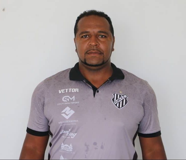 Leia mais sobre o artigo Sem técnico: Wandercley Silva fora do Tupi sub-20