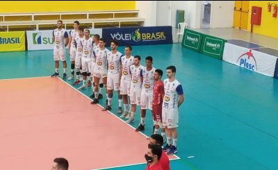 Leia mais sobre o artigo É vencer e voltar à elite: JF Vôlei na frente na semi da Superliga B!
