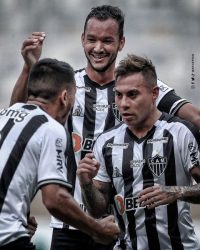 Atlético segue líder no campeonato mineiro de futebol