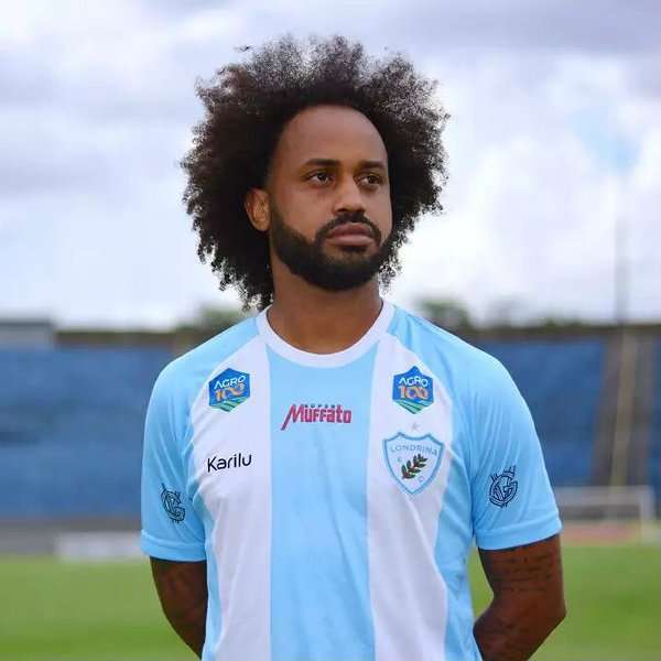 Leia mais sobre o artigo Luiz Fernando Cunha Júnior: “cabelo black incomoda por ser símbolo antirracismo”