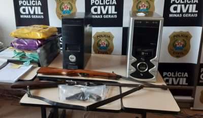 Leia mais sobre o artigo Deu polícia! Presidente do Tupi preso por posse ilegal de armas; no clube, busca e apreensão