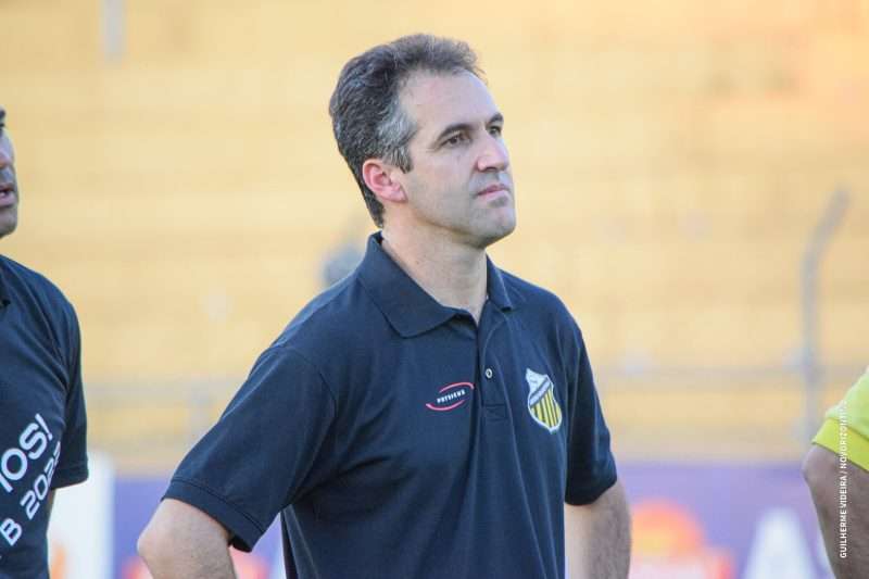 Leia mais sobre o artigo Rumo ao 2° ano no Novorizontino, Léo Condé comemora sucessos em 2021!