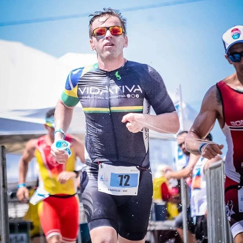 Leia mais sobre o artigo Convocado, Fabrício Húngaro tenta viabilizar ida ao Pan de Paratriathlon nos EUA!