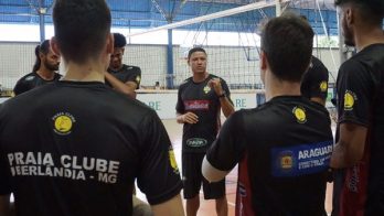 Com campanhas parecidas, JF Vôlei e Uberlândia/Praia se enfrentam