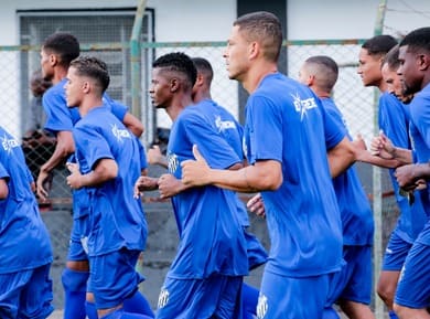 Leia mais sobre o artigo Primeiros treinos! Preocupação no Tupi é deixar grupo fisicamente equilibrado