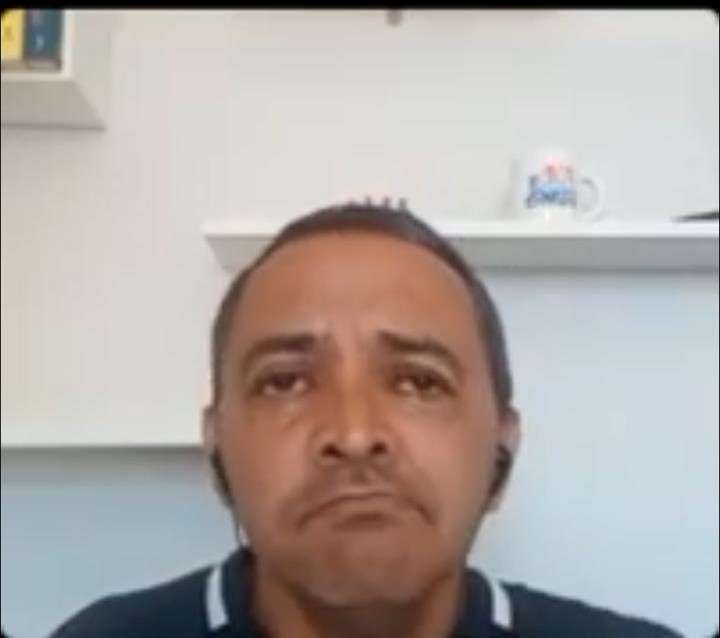 Leia mais sobre o artigo Emoção! Assim que Guilherme cruzou a fronteira, conversamos com o pai dele, Claudinho, em live
