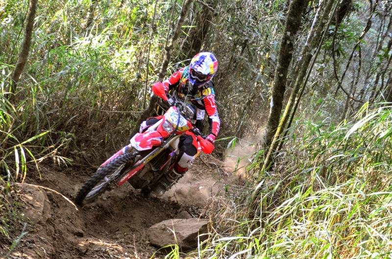 Leia mais sobre o artigo Um terceiro dia de “pedreiras”! Veja resultados parciais do Enduro da Independência