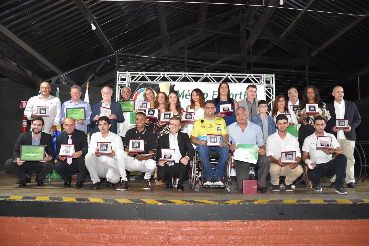 Leia mais sobre o artigo Panathlon Club Juiz de Fora promove entrega de Mérito Esportivo e Comenda