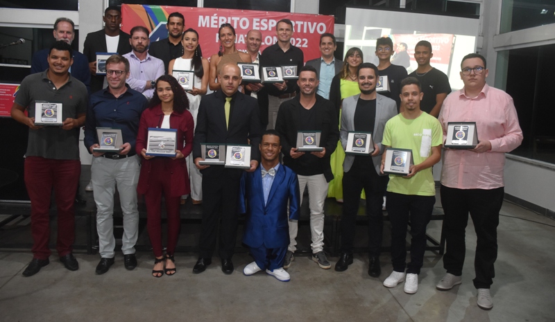 Leia mais sobre o artigo Mérito e Comenda: Panathlon Club Juiz de Fora proporciona emoção e reconhecimento ao esporte