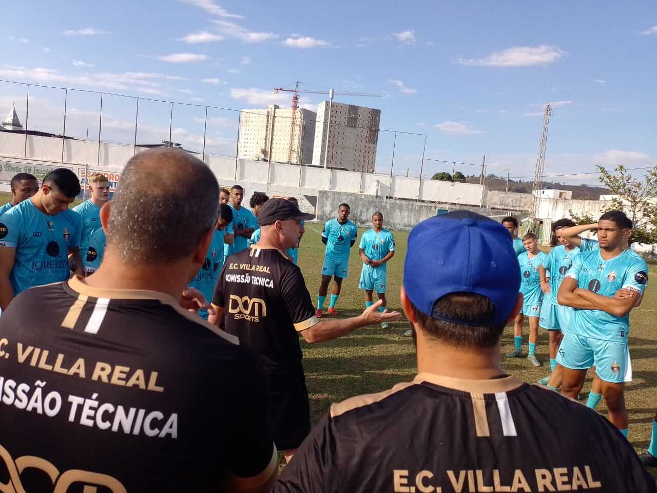 Leia mais sobre o artigo Federação Mineira confirma jogos em casa do Villa Real nas manhãs de domingo