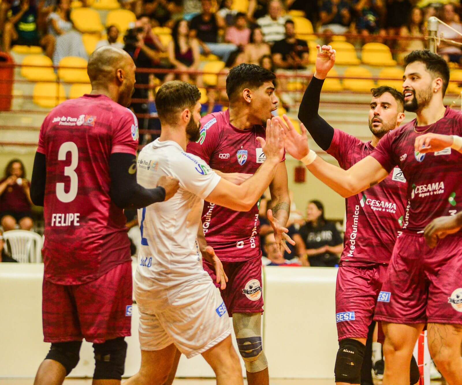 Leia mais sobre o artigo JF Vôlei vence, segue em oitavo e tem jogo-chave em casa