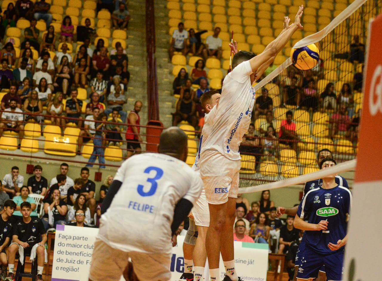 Leia mais sobre o artigo JF Vôlei bate Sada Cruzeiro e vai ao G-6. Veja pontuação e próximos jogos