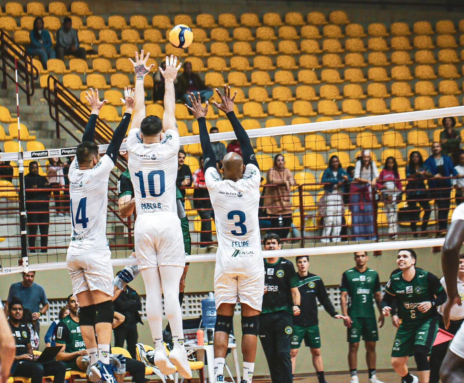Leia mais sobre o artigo JF Vôlei avalia como “virar o jogo” em Brasília