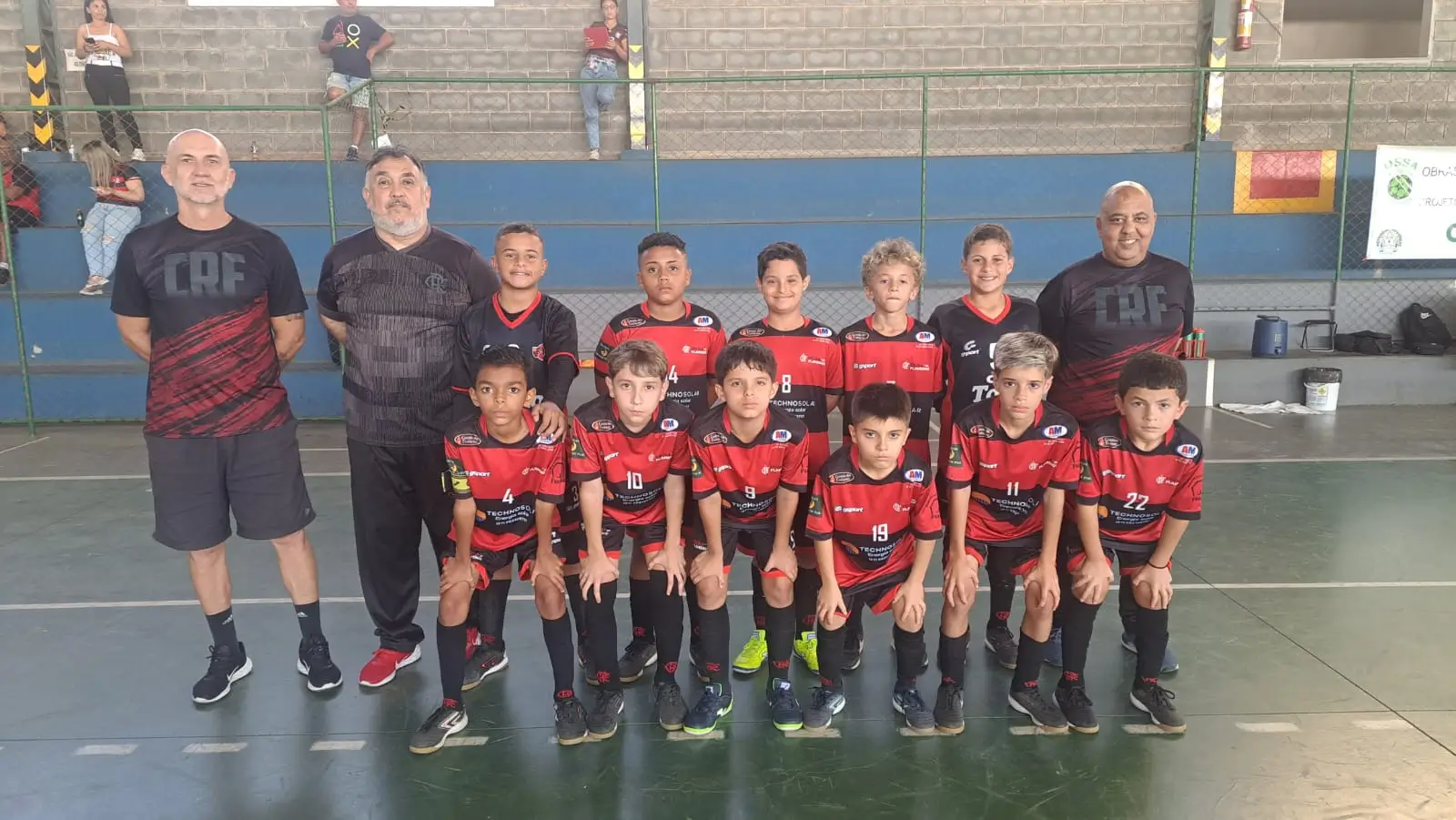 Leia mais sobre o artigo Mineiro de Futsal: ASF/Escola Flamengo JF mantém série invicta no sub-11