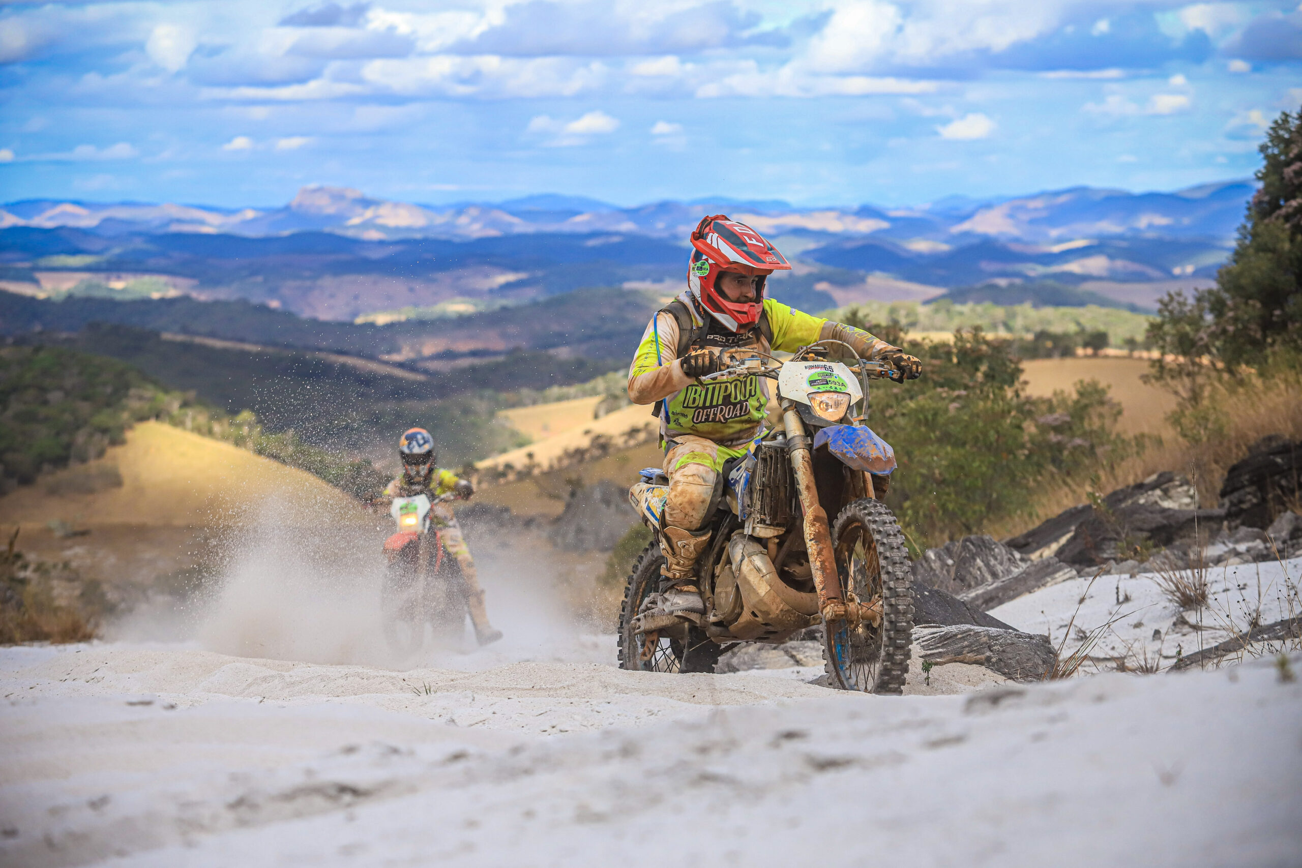 Leia mais sobre o artigo Edição Espetacular: veja quem foi medalha de ouro no 34º Ibitipoca Off Road