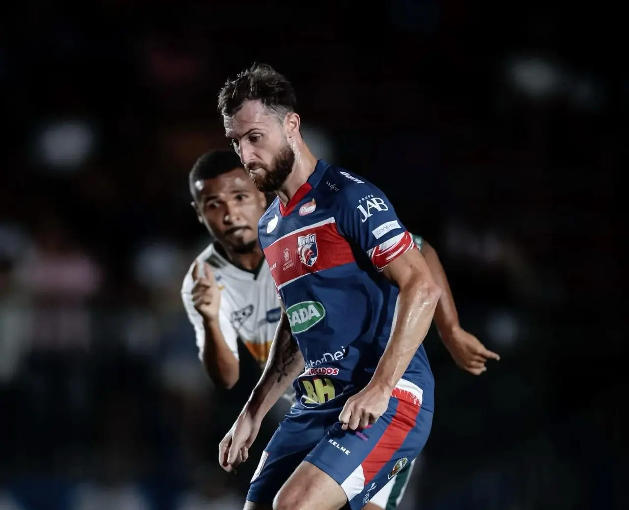 Leia mais sobre o artigo Jogo do Mineiro tem “apagão”, recomeça no dia seguinte e termina nos pênaltis