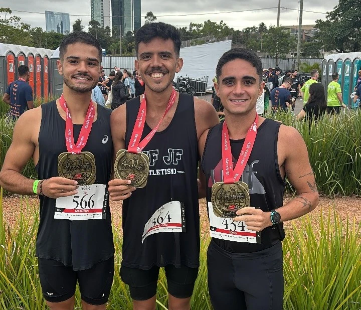 Leia mais sobre o artigo Juiz-foranos da UFJF brilham na estreia em maratona: “Demonstração de força”