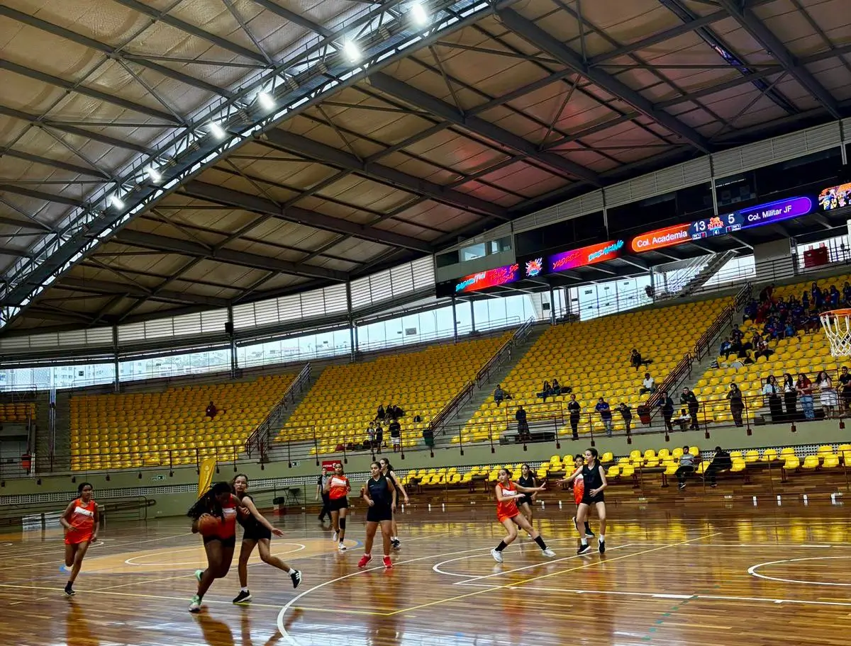 Leia mais sobre o artigo Intercolegiais: basquete tem final com duas prorrogações