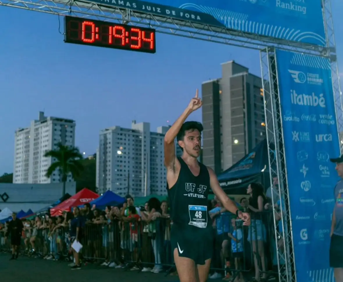 Leia mais sobre o artigo Corrida Noturna do Bahamas: veja todos os tempos e resultados