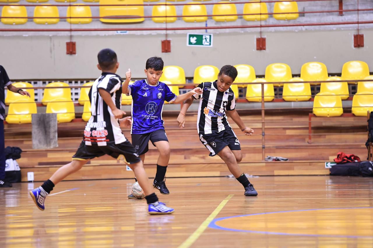 Leia mais sobre o artigo Copa Prefeitura de Futsal encerrada: veja todos os resultados